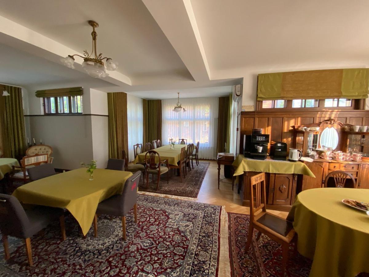 Villa Meri 派尔努 外观 照片