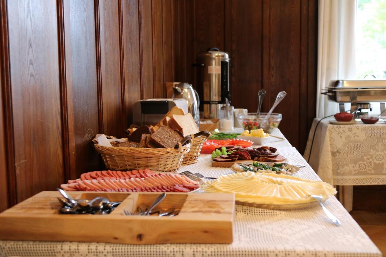 Villa Meri 派尔努 外观 照片
